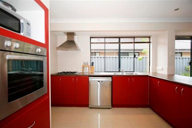 12 Dennis Way, CANNING VALE WA 6155, Canning Vale - Thumbnail 2