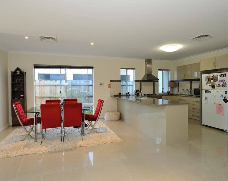17 Fletcher Street, Rockingham WA 6168, Rockingham - Thumbnail 4