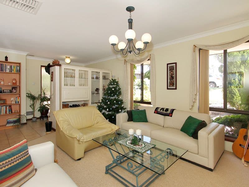 13 Newhaven Heights, BALLAJURA WA 6066, Ballajura - Thumbnail 3