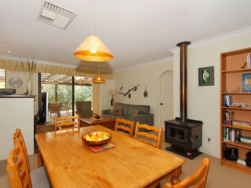 13 Newhaven Heights, BALLAJURA WA 6066, Ballajura - Thumbnail 7