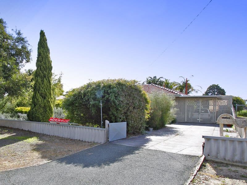 84 Callison Way, KOONDOOLA WA 6064, Koondoola - Thumbnail 2