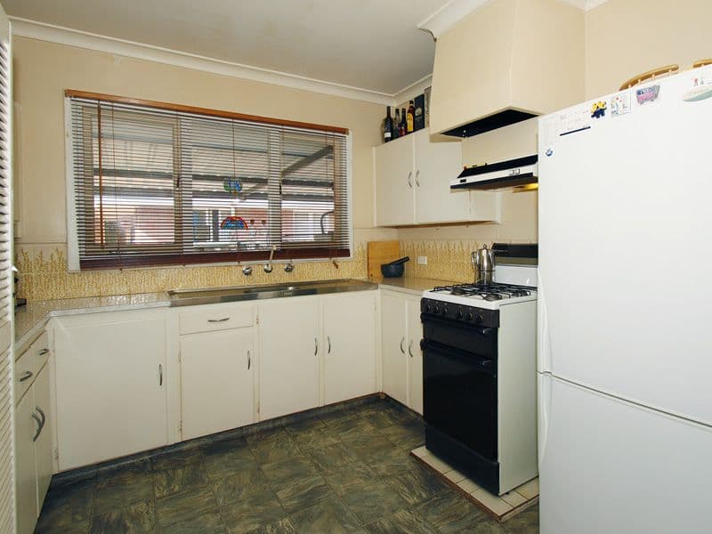 84 Callison Way, KOONDOOLA WA 6064, Koondoola - Thumbnail 7