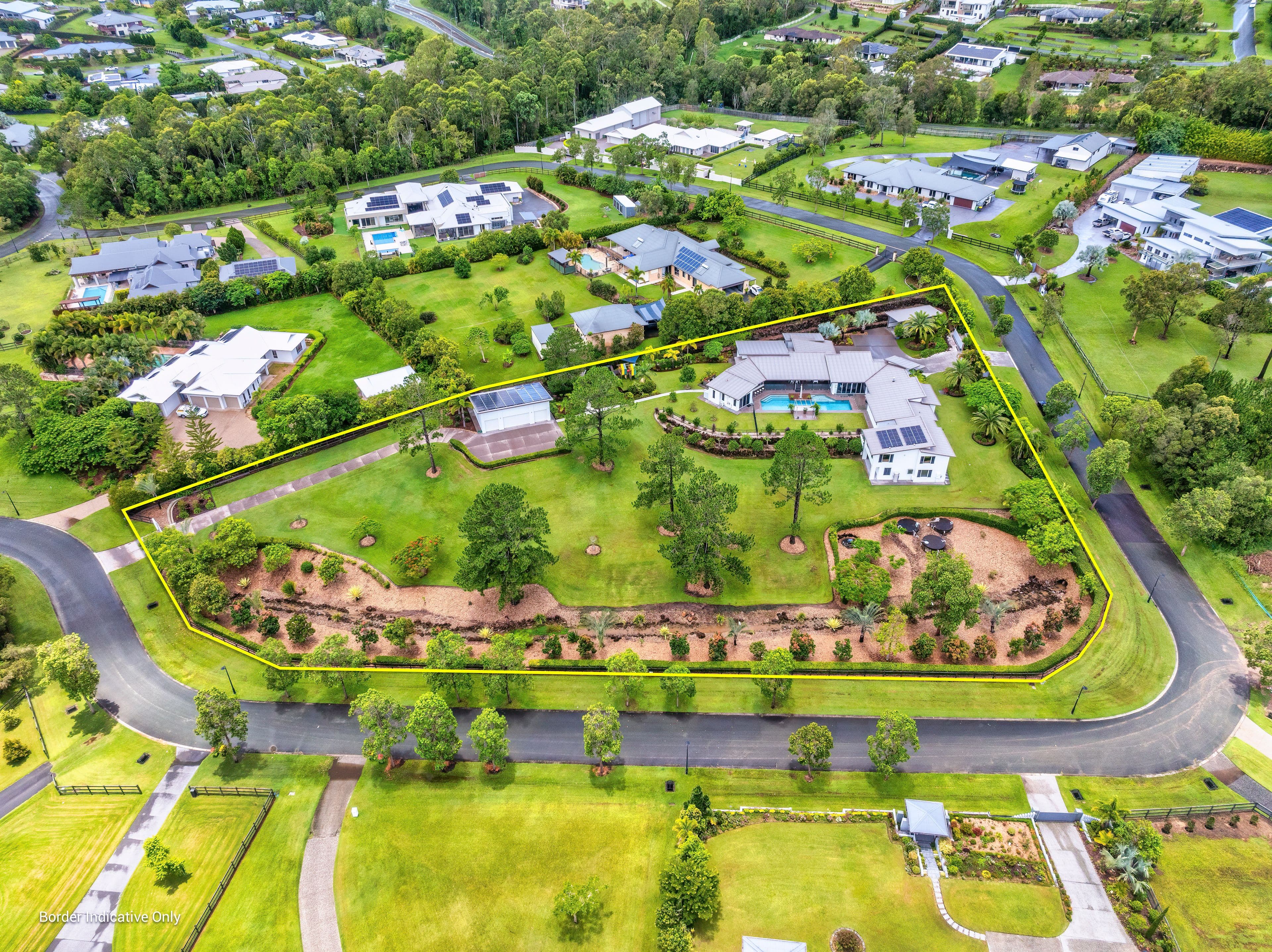 28 Lagoon Park Drive, Maudsland QLD 4210, Maudsland - Thumbnail 3