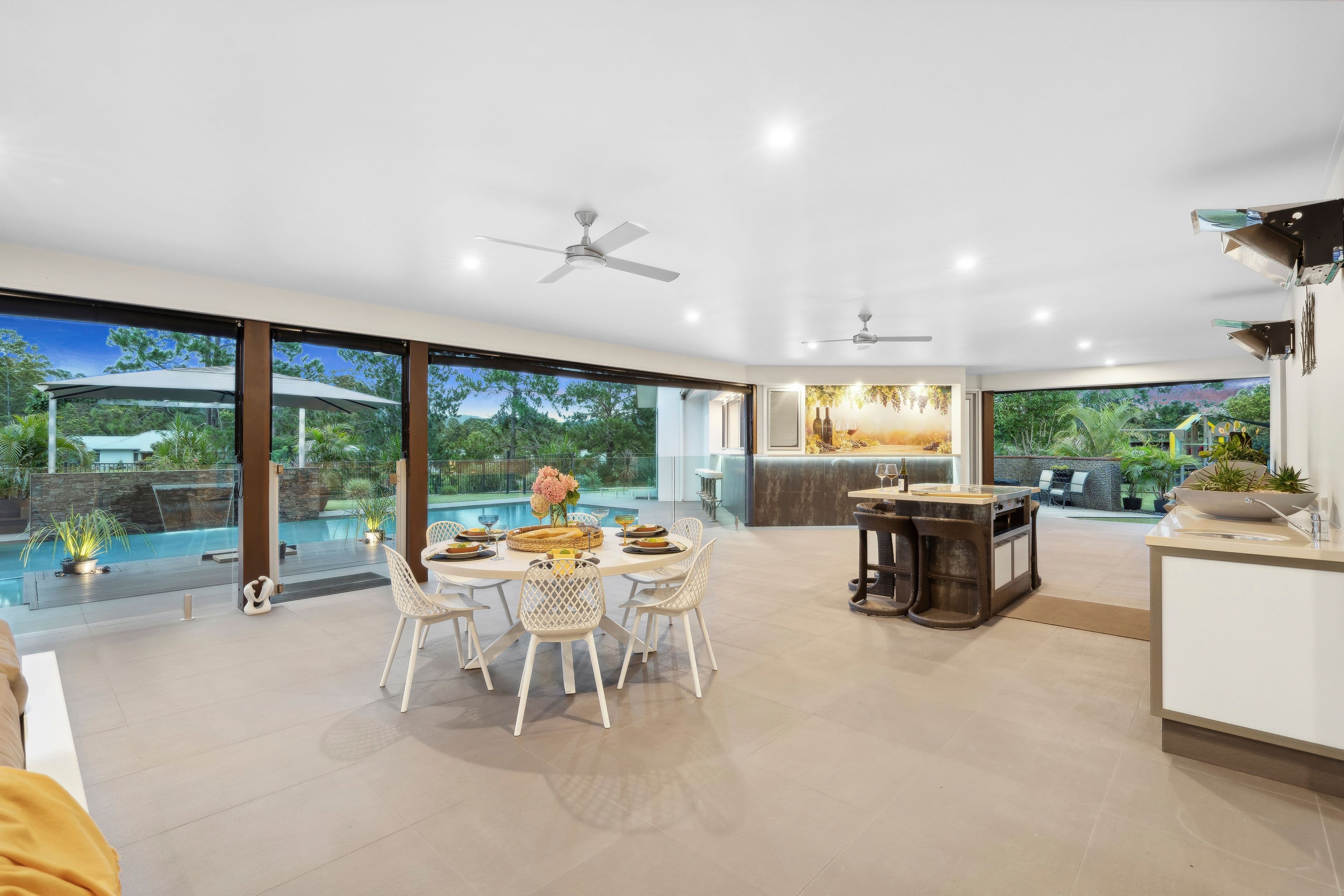 28 Lagoon Park Drive, Maudsland QLD 4210, Maudsland - Thumbnail 4