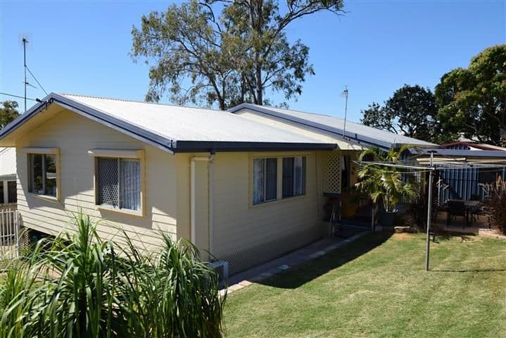 38 Wattle Street, NEW AUCKLAND QLD 4680, New Auckland - Image 1