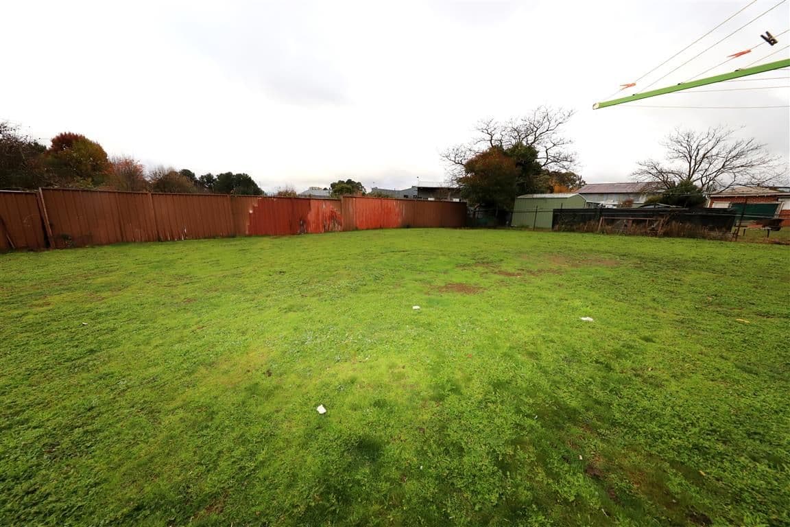 13 Kurrajong Avenue, Batlow NSW 2730, Batlow - Thumbnail 6