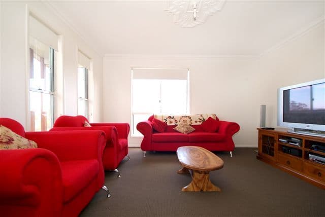 2 Hamilton Drive, VALE VIEW QLD 4352, Vale View - Thumbnail 3