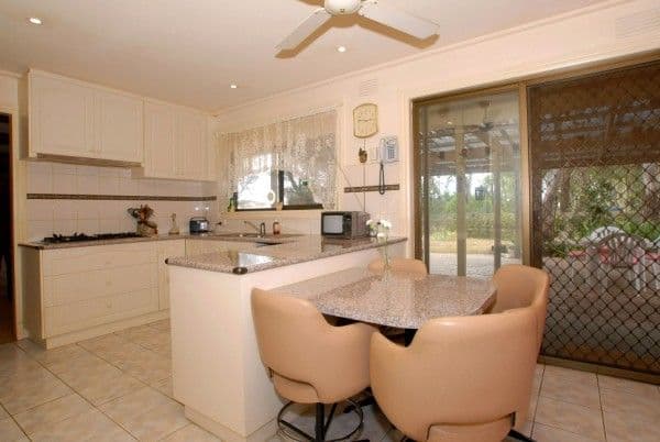 21 Herbert Road, CARRUM DOWNS VIC 3201, Carrum Downs - Thumbnail 6