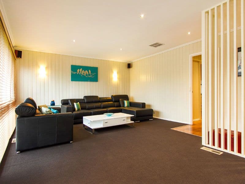 12 Emery Drive, DINGLEY VILLAGE VIC 3172, Dingley Village - Thumbnail 2