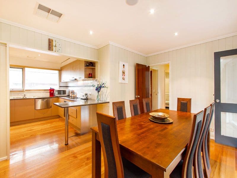 12 Emery Drive, DINGLEY VILLAGE VIC 3172, Dingley Village - Thumbnail 3