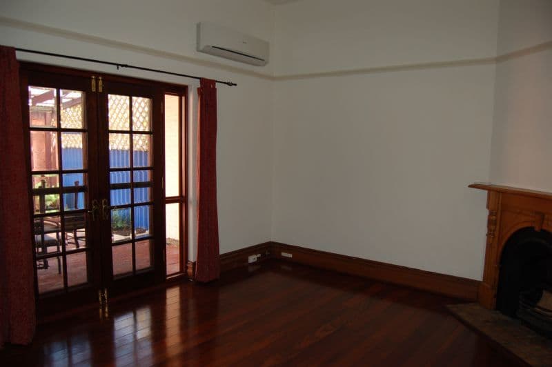 52 Mackie Street, VICTORIA PARK WA 6100, Victoria Park - Thumbnail 4