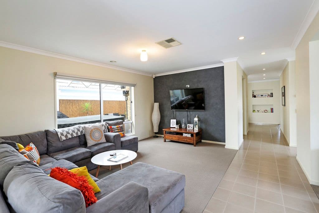 47 Muscovy Drive, Grovedale VIC 3216, Grovedale - Thumbnail 2