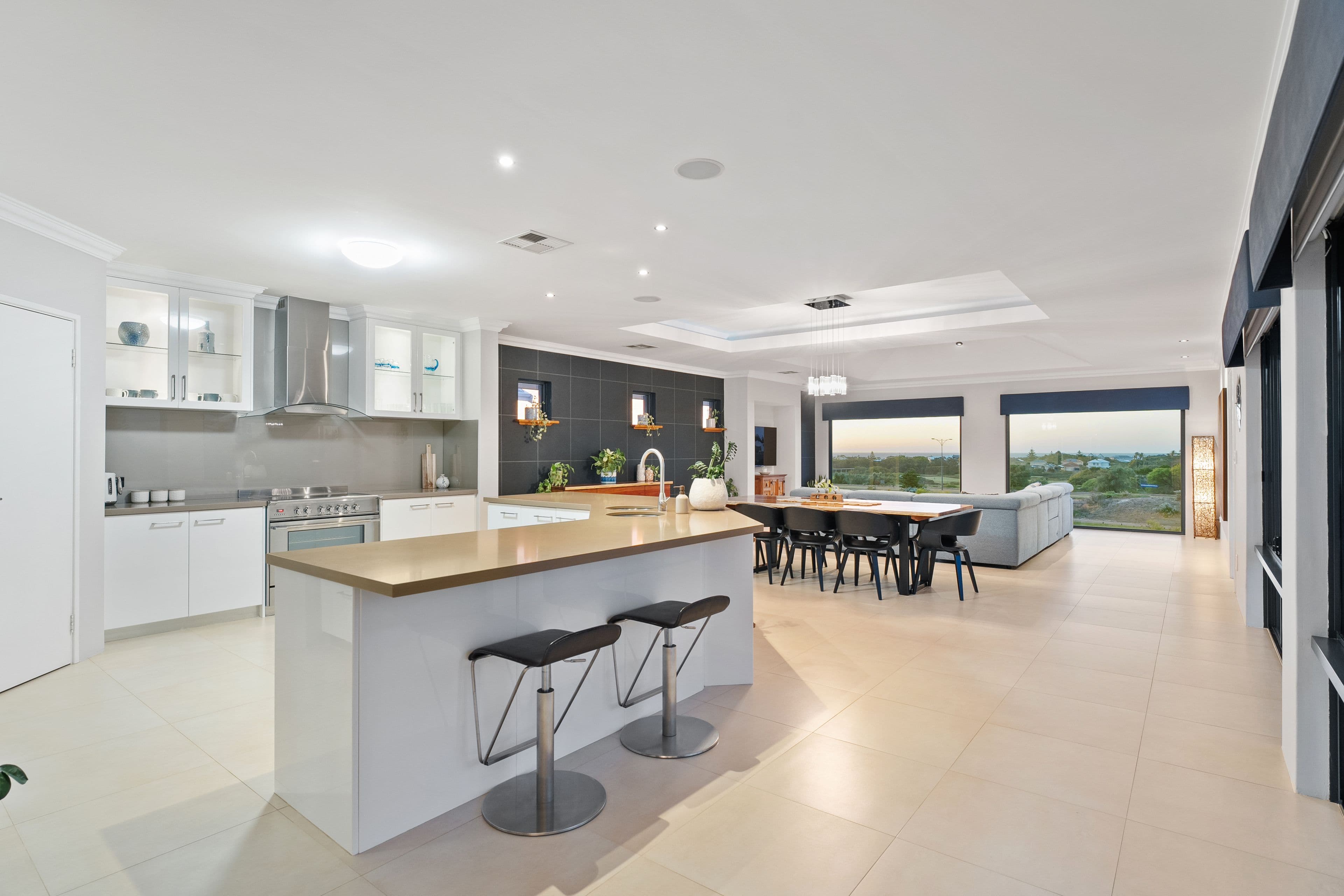 8 Bendalong Boulevard, Secret Harbour WA 6173, Secret Harbour - Thumbnail 5