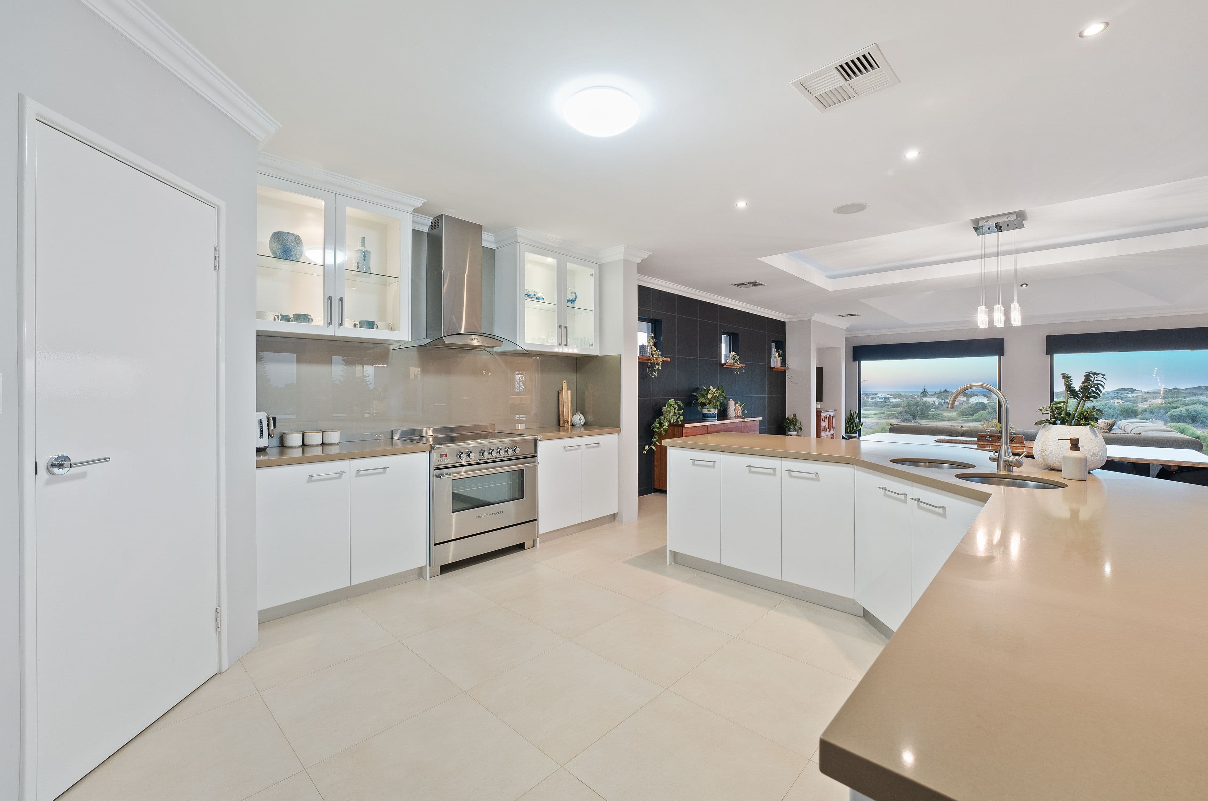 8 Bendalong Boulevard, Secret Harbour WA 6173, Secret Harbour - Thumbnail 6