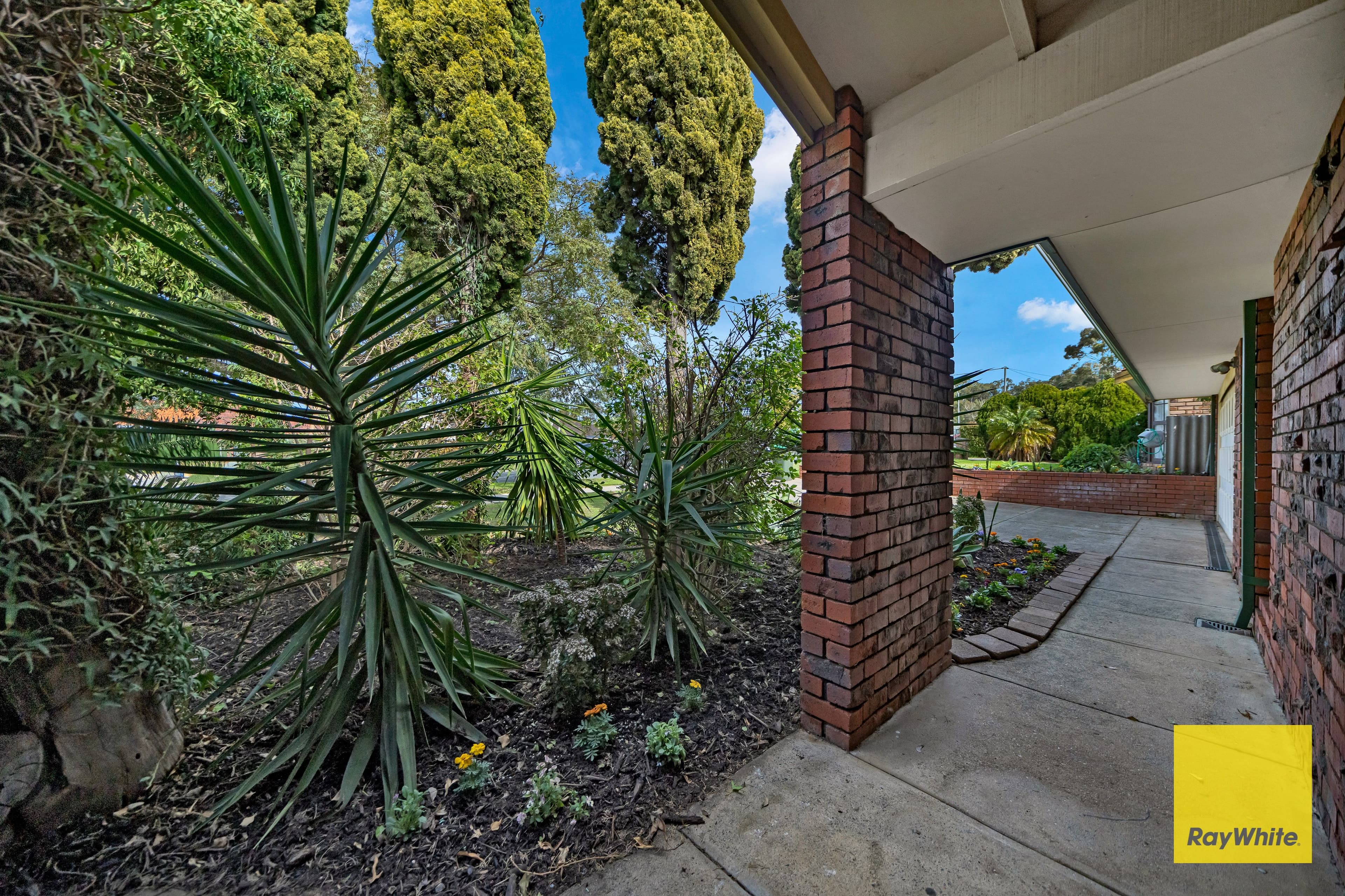 15 Strathaven Crescent, Greenwood WA 6024, Greenwood - Thumbnail 2