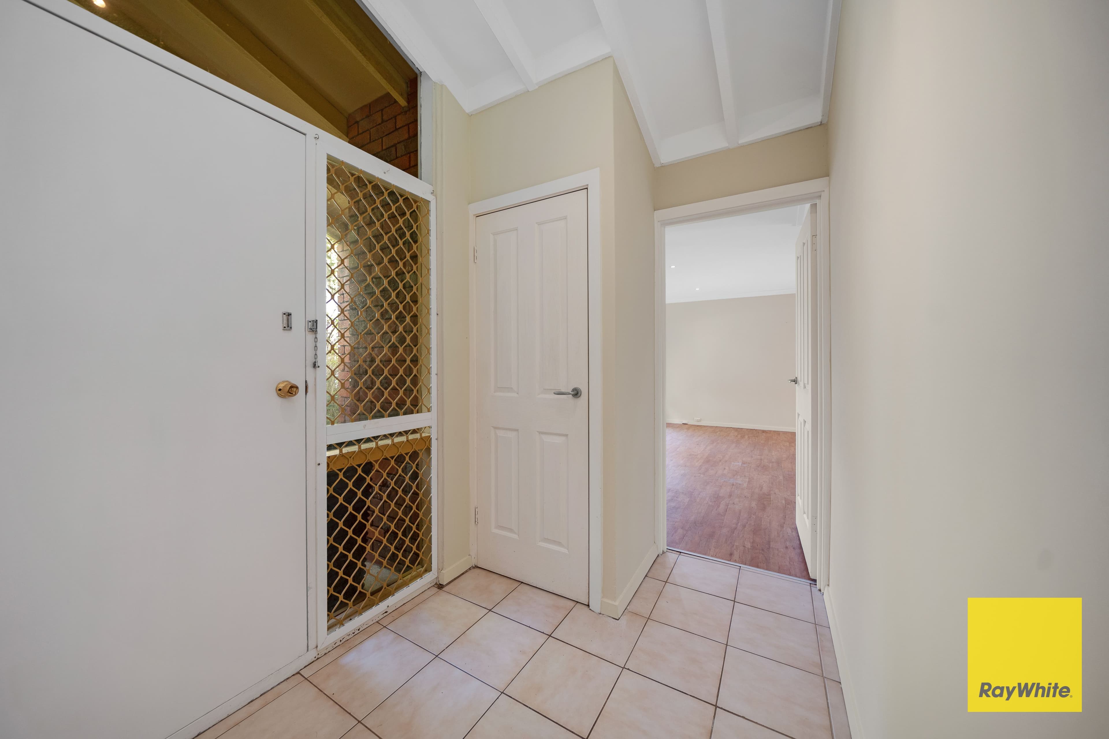 15 Strathaven Crescent, Greenwood WA 6024, Greenwood - Thumbnail 3