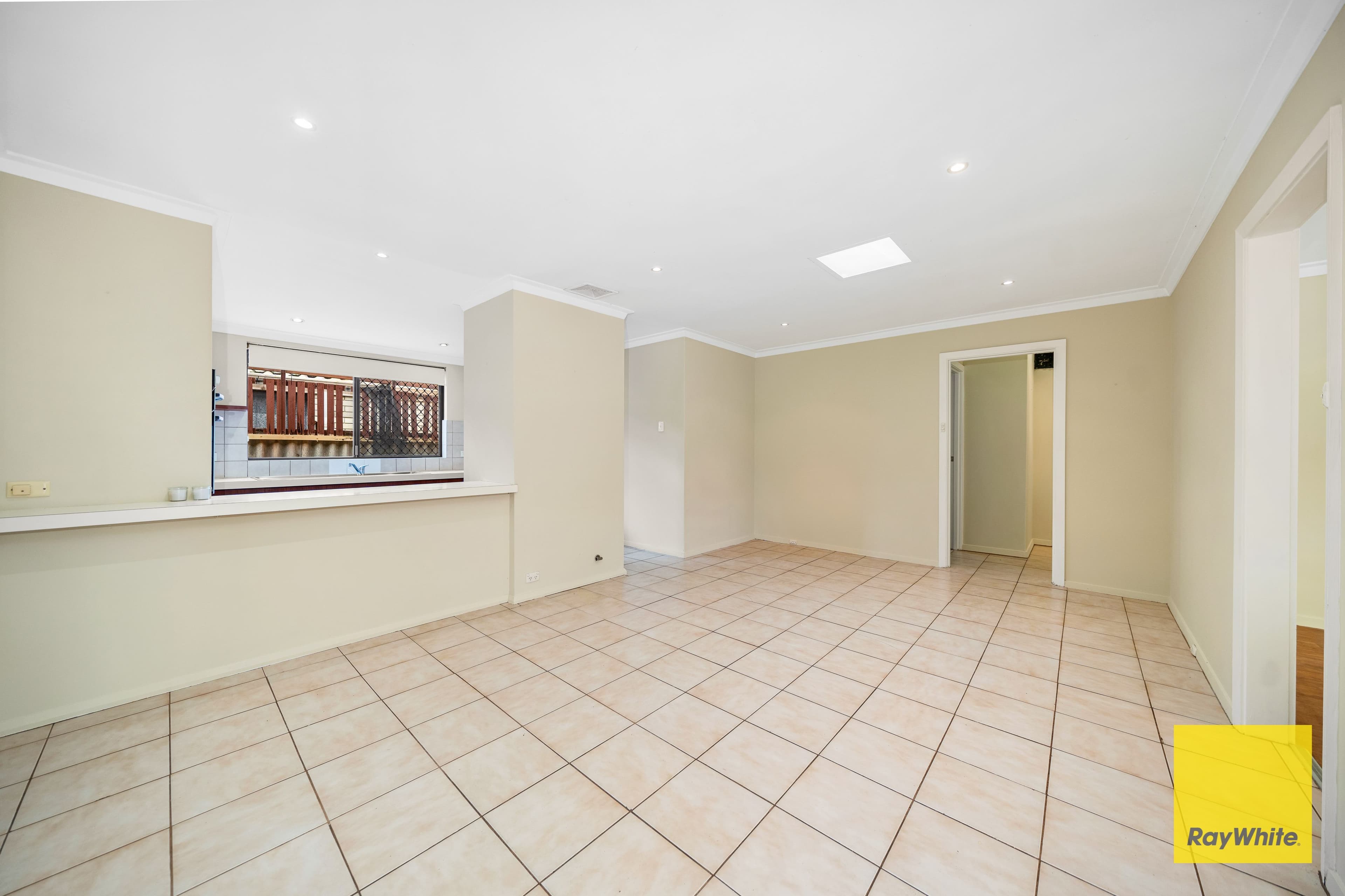 15 Strathaven Crescent, Greenwood WA 6024, Greenwood - Thumbnail 8
