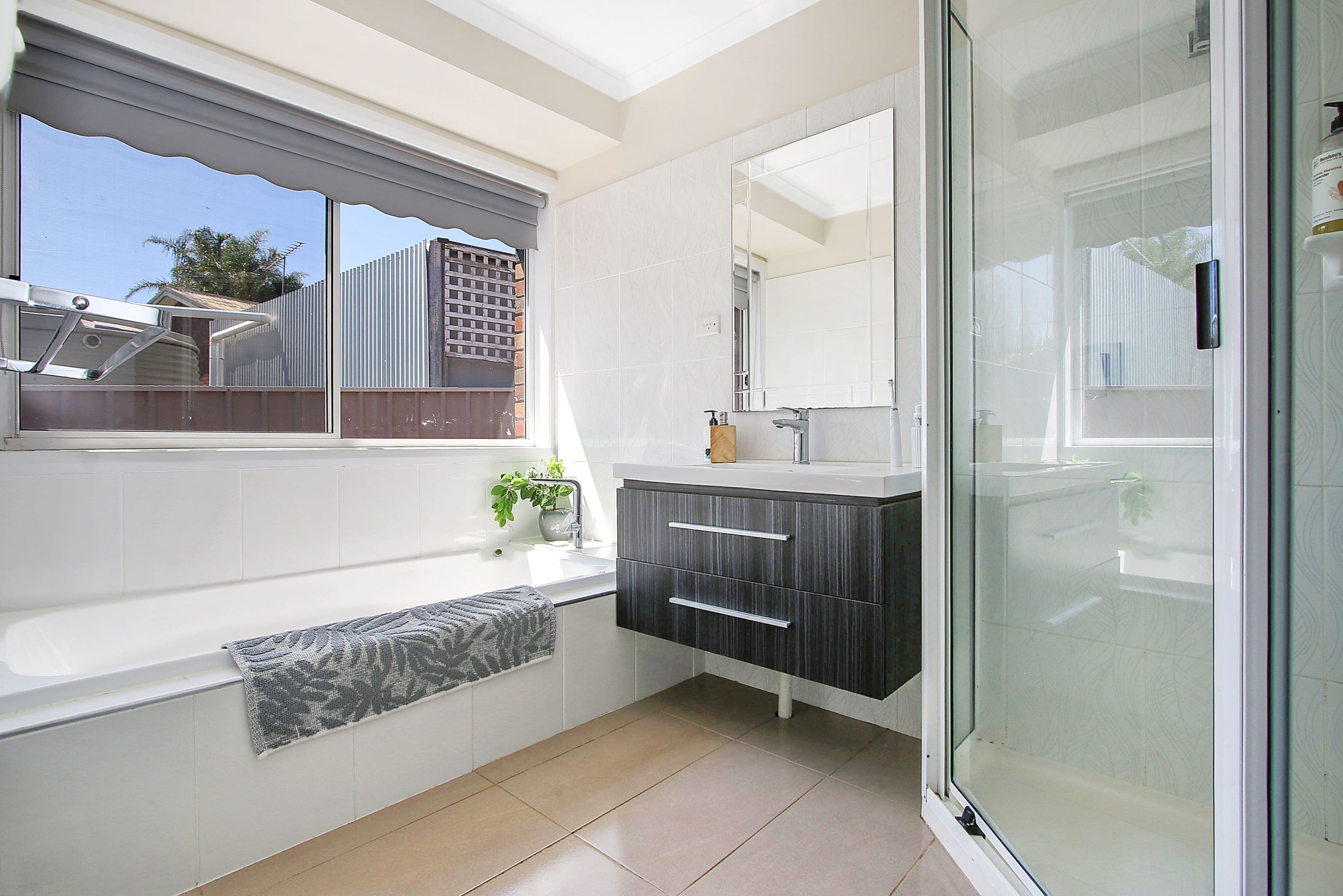 2 McCulloch Lane, West Wodonga VIC 3690, West Wodonga - Thumbnail 5