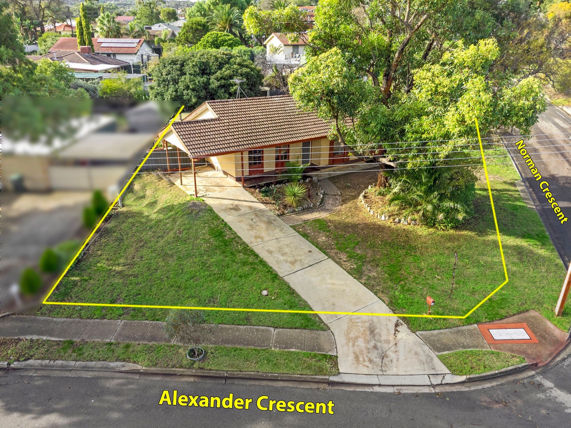 16 Alexander Crescent, Hackham SA 5163, Hackham - Thumbnail 2