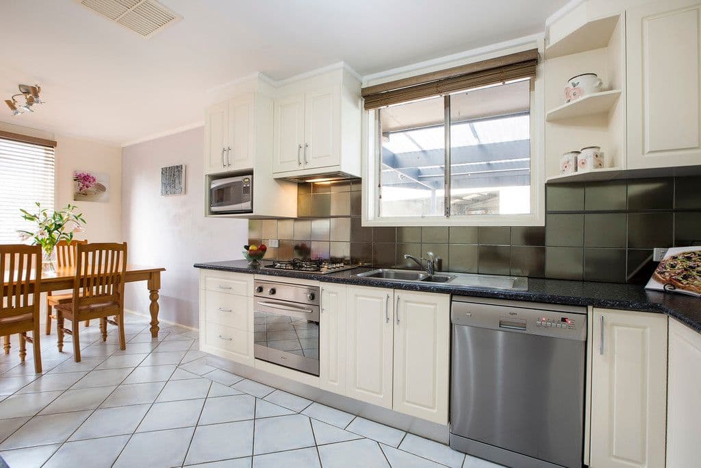 70 Ross Smith Crescent, Scullin ACT 2614, Scullin - Thumbnail 3