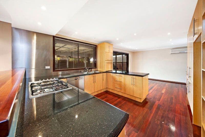 74 Blaxland Drive, ILLAWONG NSW 2234, Illawong - Thumbnail 3