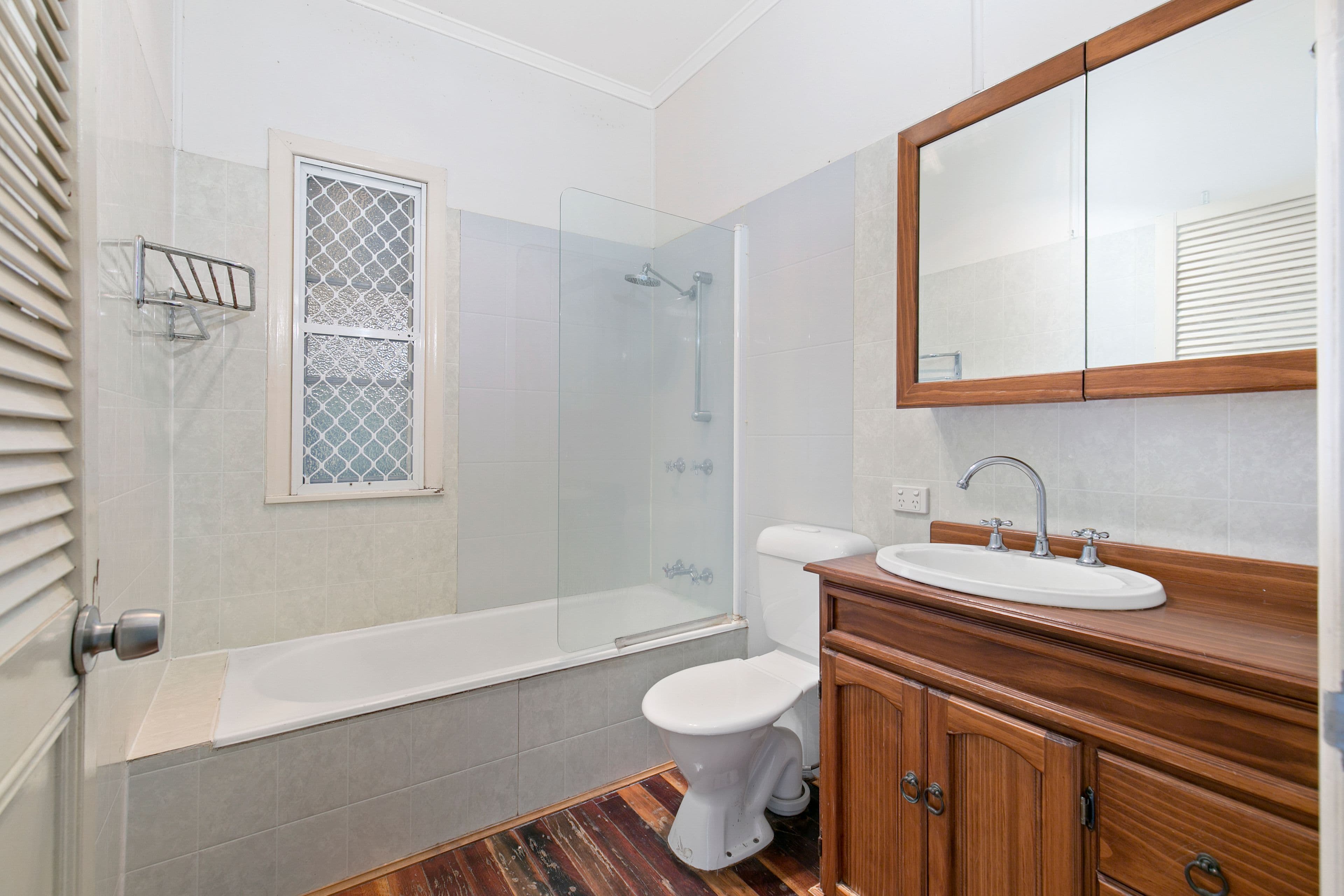 1 Taylor Street, Eastern Heights QLD 4305, Eastern Heights - Thumbnail 5
