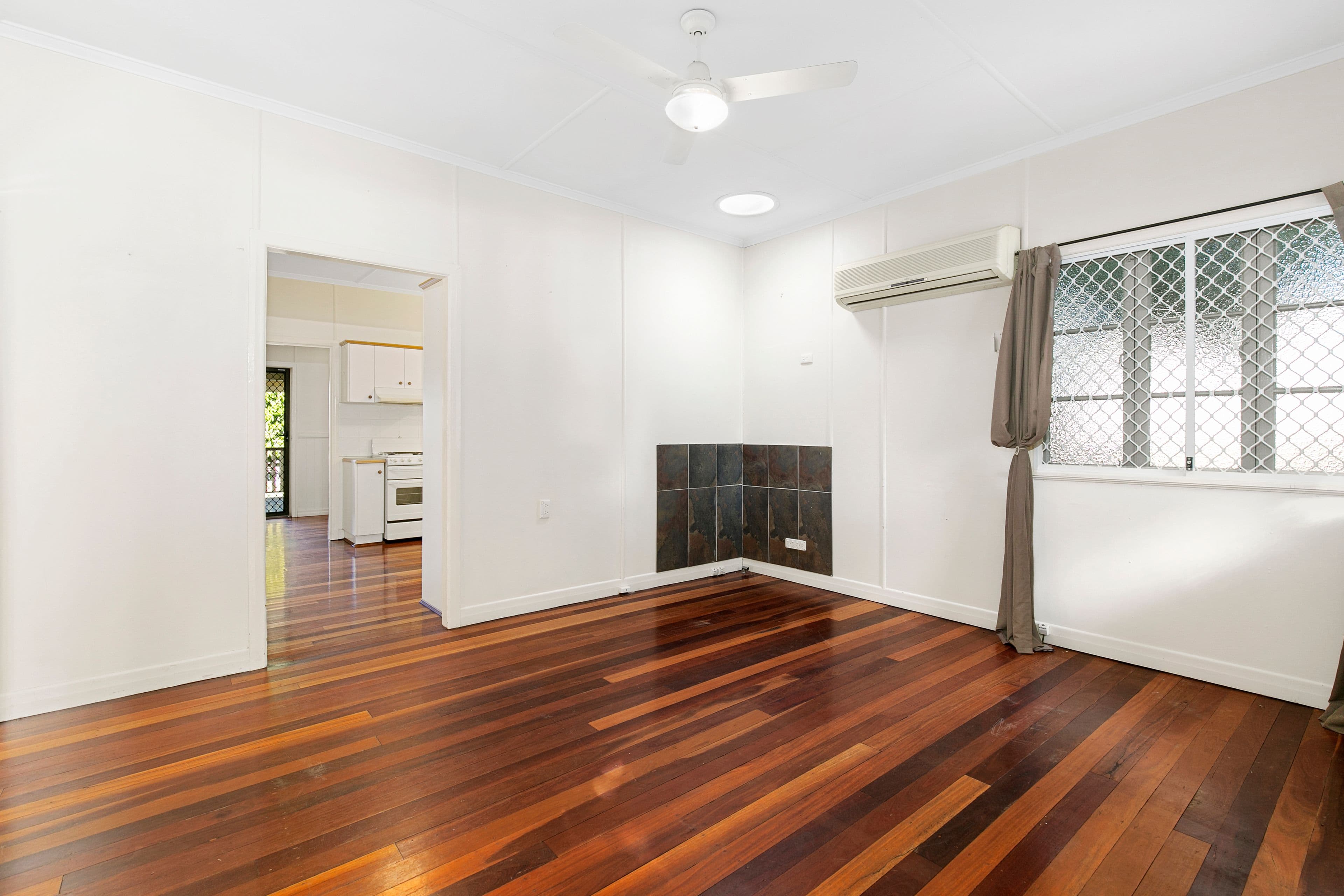 1 Taylor Street, Eastern Heights QLD 4305, Eastern Heights - Thumbnail 7