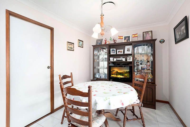 6 Blue Gum Place, Barrack Heights - Thumbnail 5