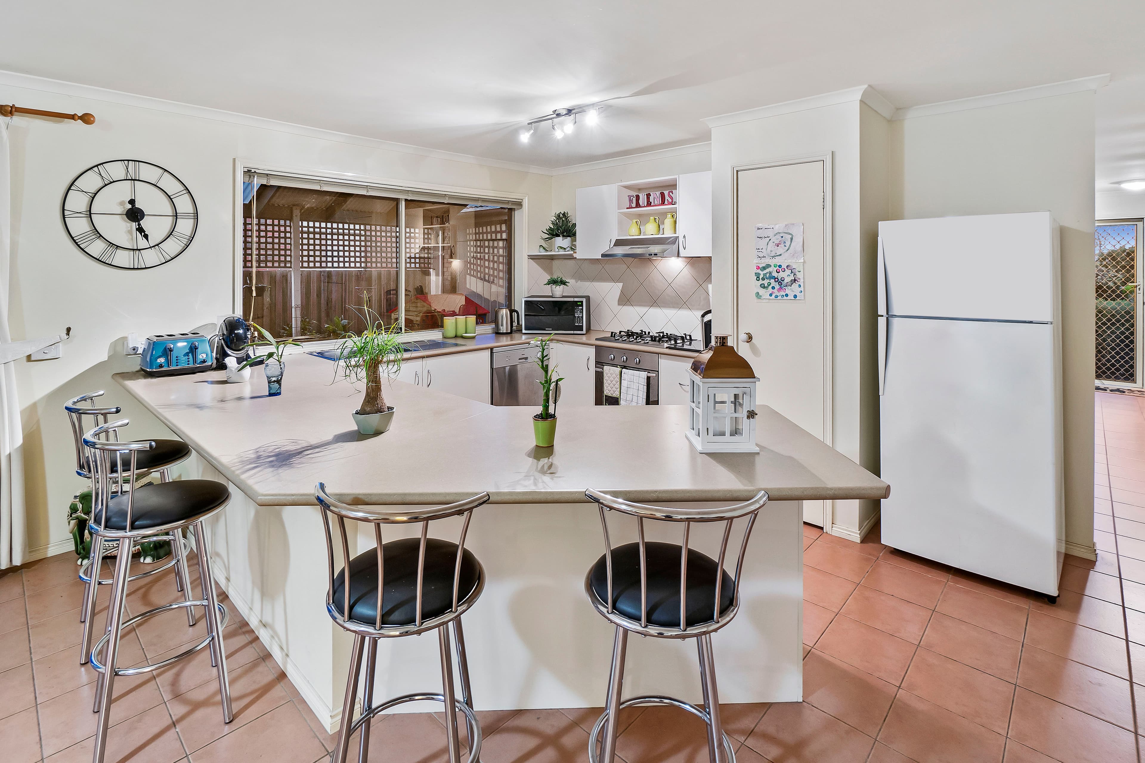 1 Hillsmeade Drive, Melton West VIC 3337, Melton West - Thumbnail 3