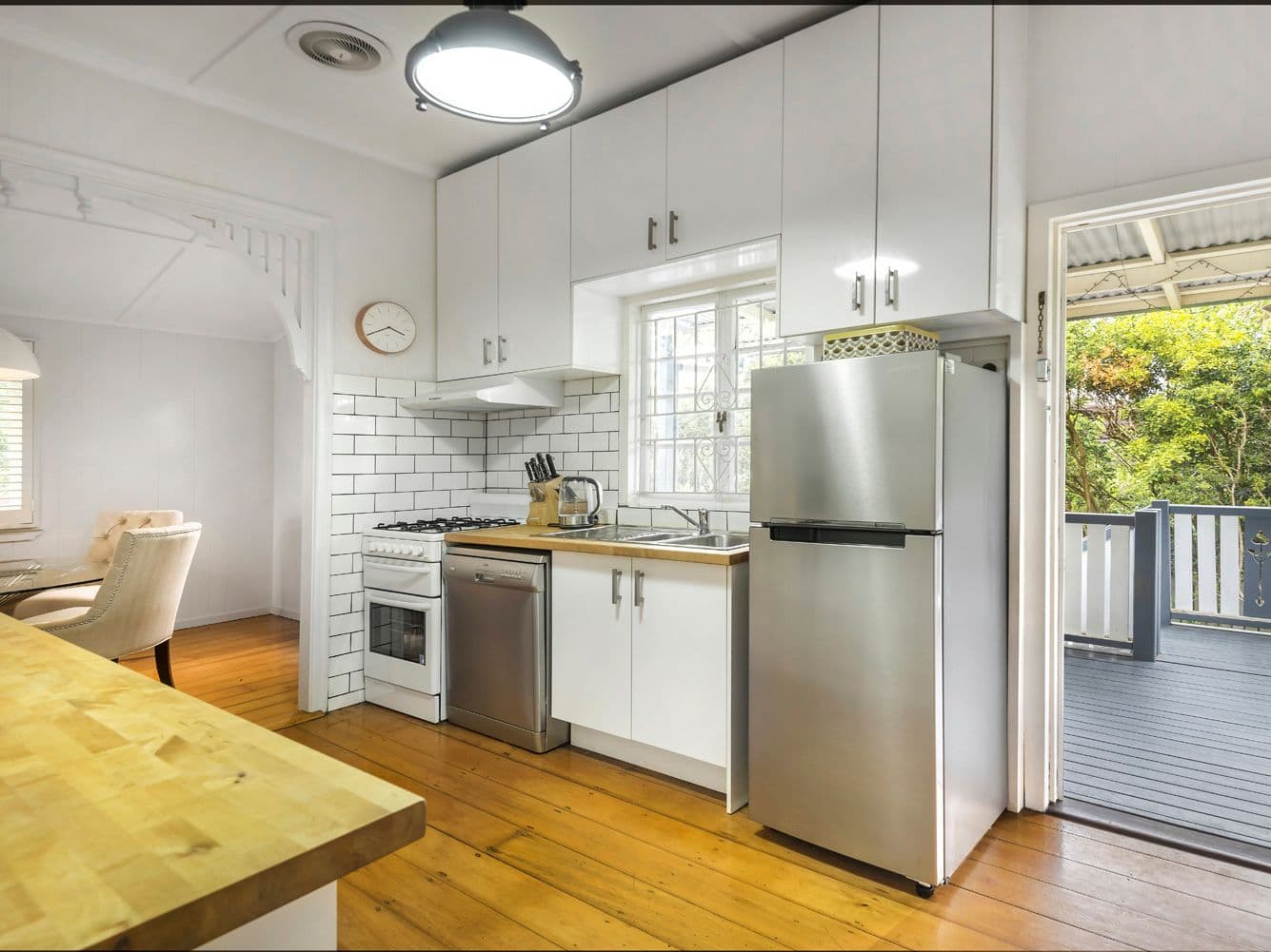 4 Harding Street, Hendra QLD 4011, Hendra - Thumbnail 2