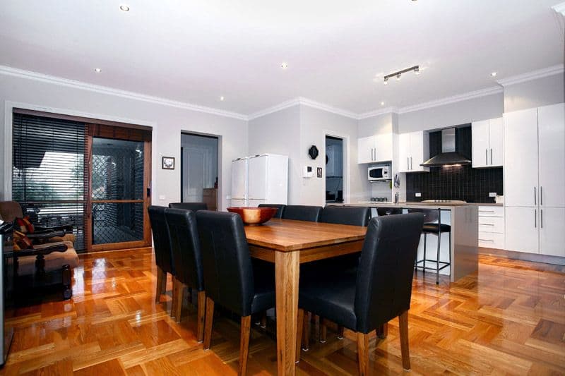 7 Peronne Walk, Yallambie, Yallambie - Thumbnail 2