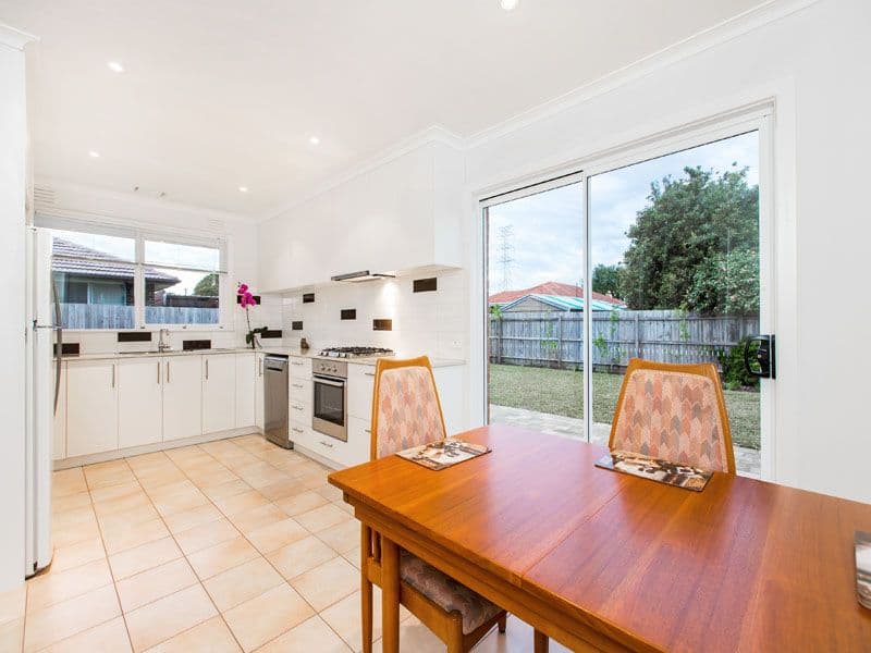 18 Norwood Street, OAKLEIGH SOUTH VIC 3167, Oakleigh South - Thumbnail 5