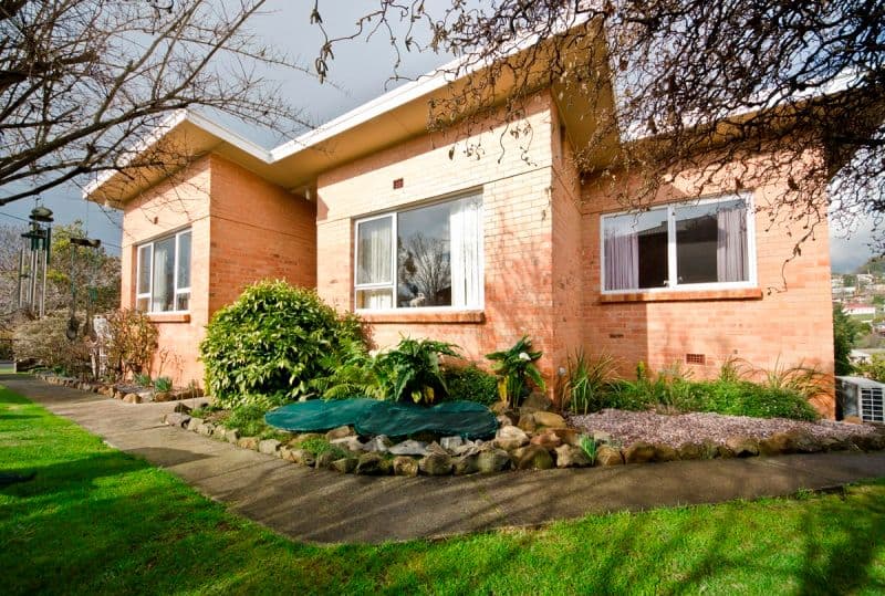 35 Broadview Crescent, TREVALLYN TAS 7250, Trevallyn - Image 1
