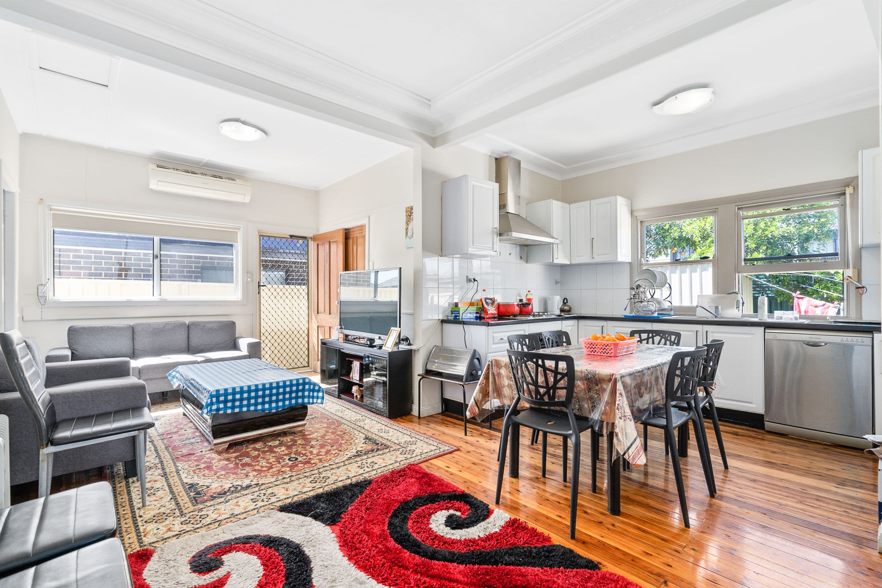 565 The Horsley Drive, Smithfield - Thumbnail 4