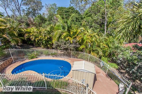 6 Carmody Court, PETRIE QLD 4502, Petrie - Thumbnail 6