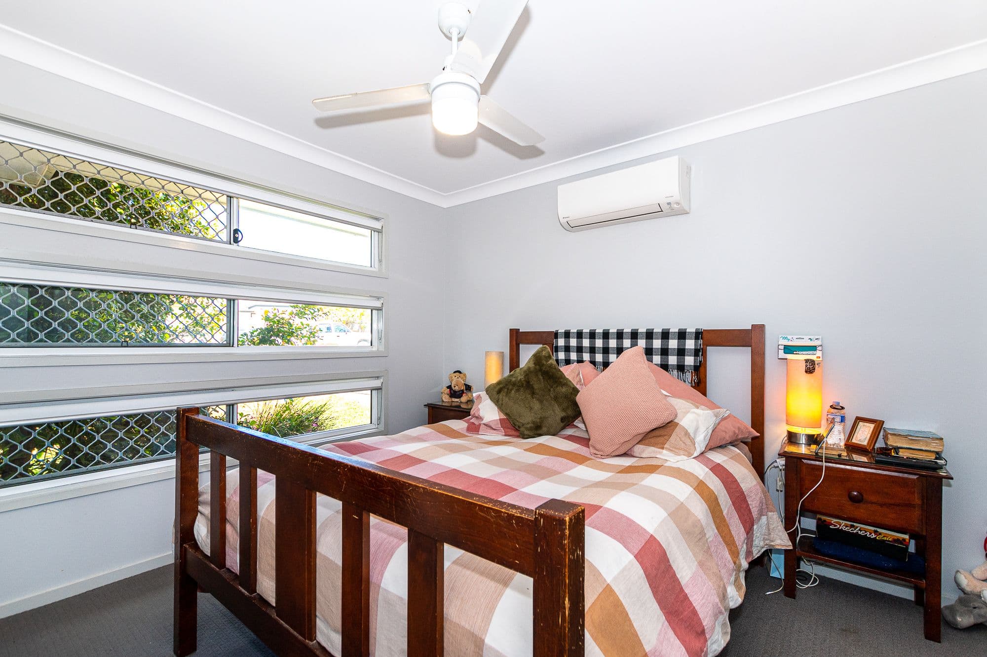 31 Kanimbla Street, Holmview QLD 4207, Holmview - Thumbnail 2