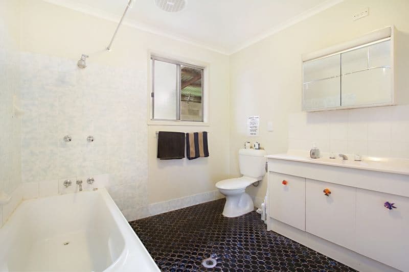 18 Mitchell Street, Uki - Thumbnail 7