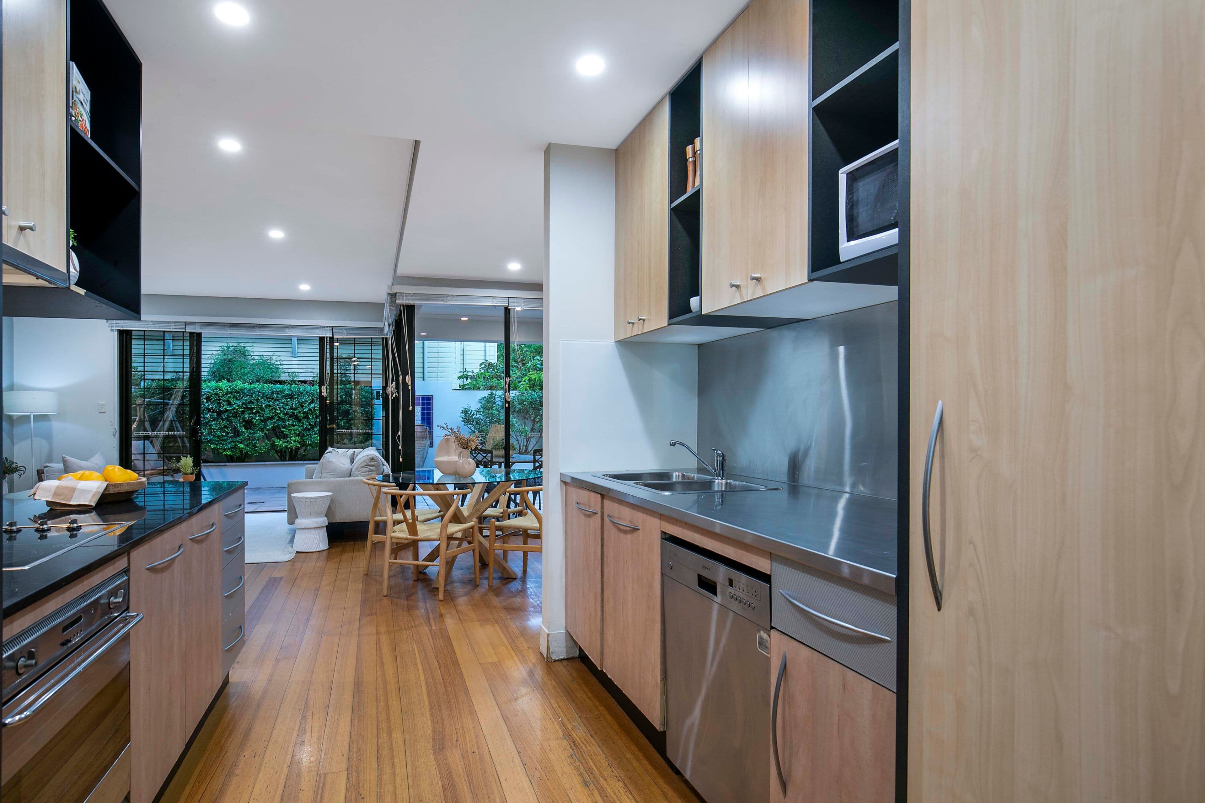 33 Drane Street, Clayfield QLD 4011, Clayfield - Thumbnail 2