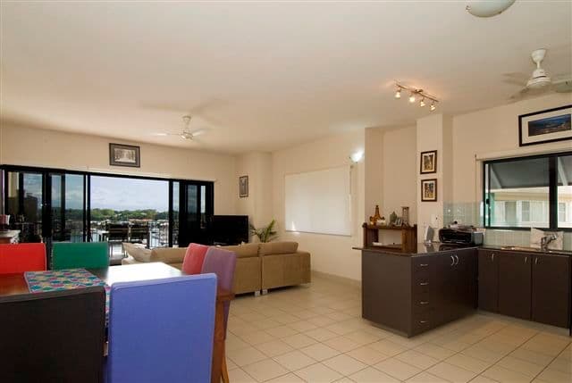 20 Marina Boulevard, CULLEN BAY NT 0820, Cullen Bay - Thumbnail 2