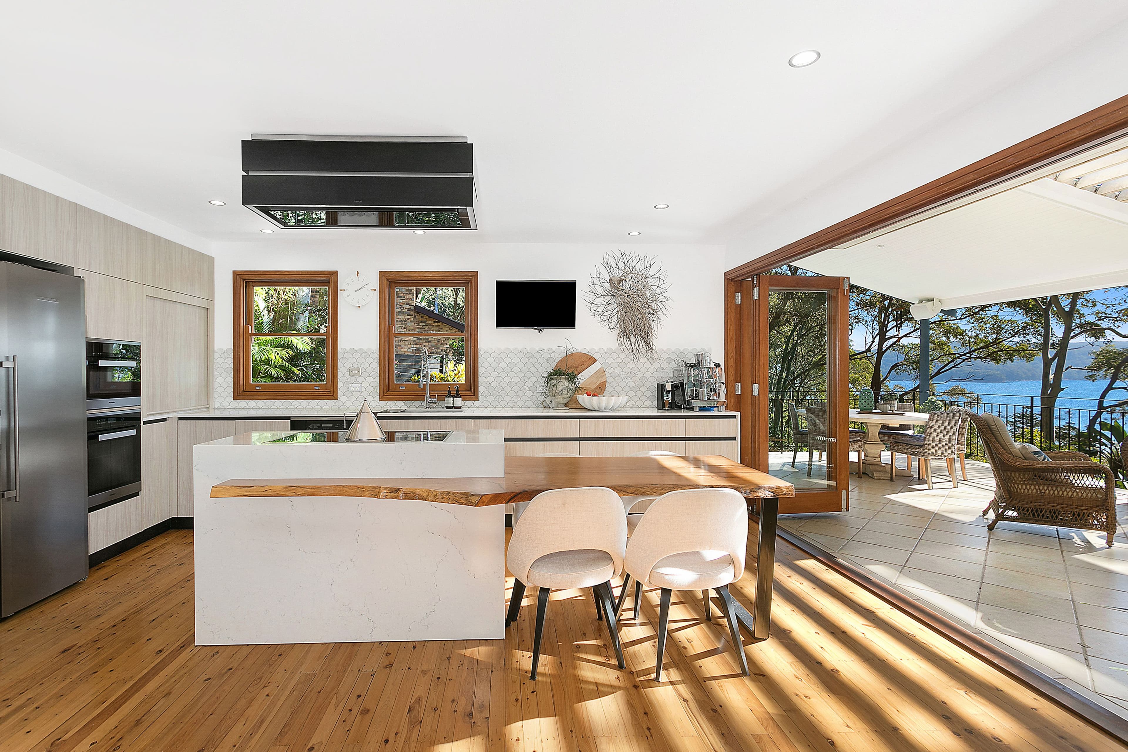 76 Hilltop Road, Avalon Beach NSW 2107, Avalon Beach - Thumbnail 3