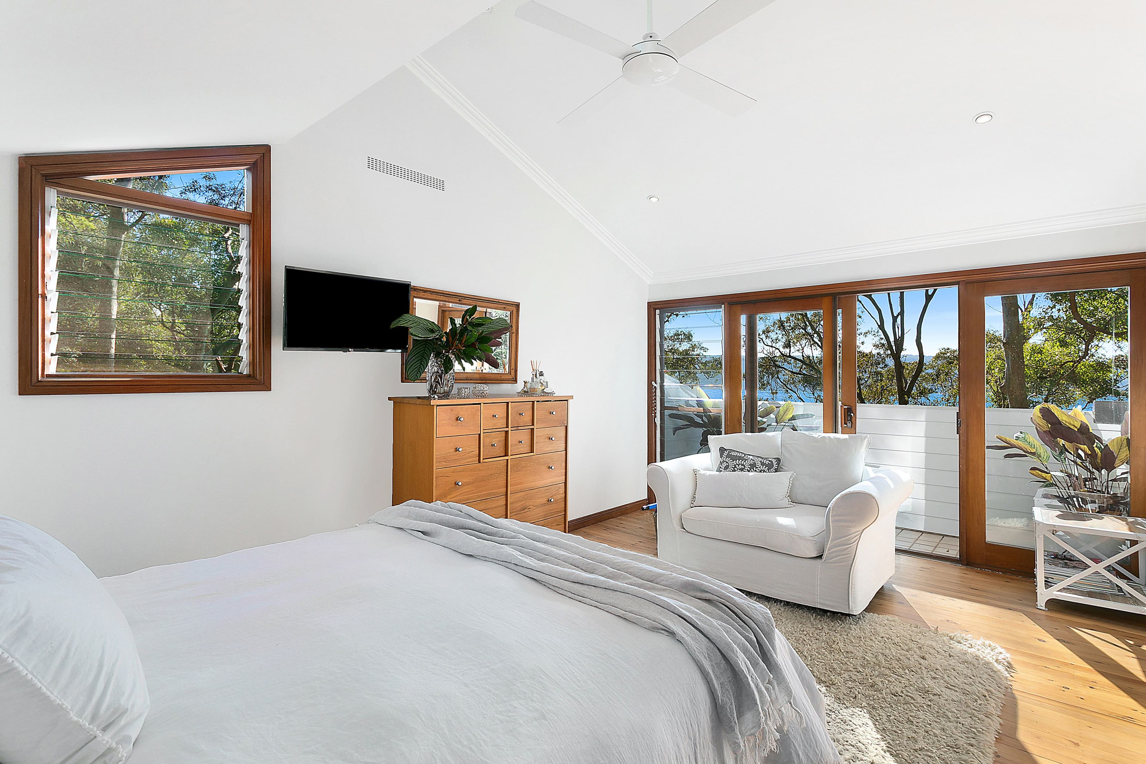 76 Hilltop Road, Avalon Beach NSW 2107, Avalon Beach - Thumbnail 8