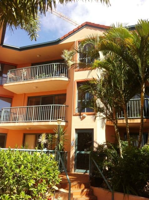12 Gillian Lane, SOUTHPORT QLD 4215, Southport - Image 1