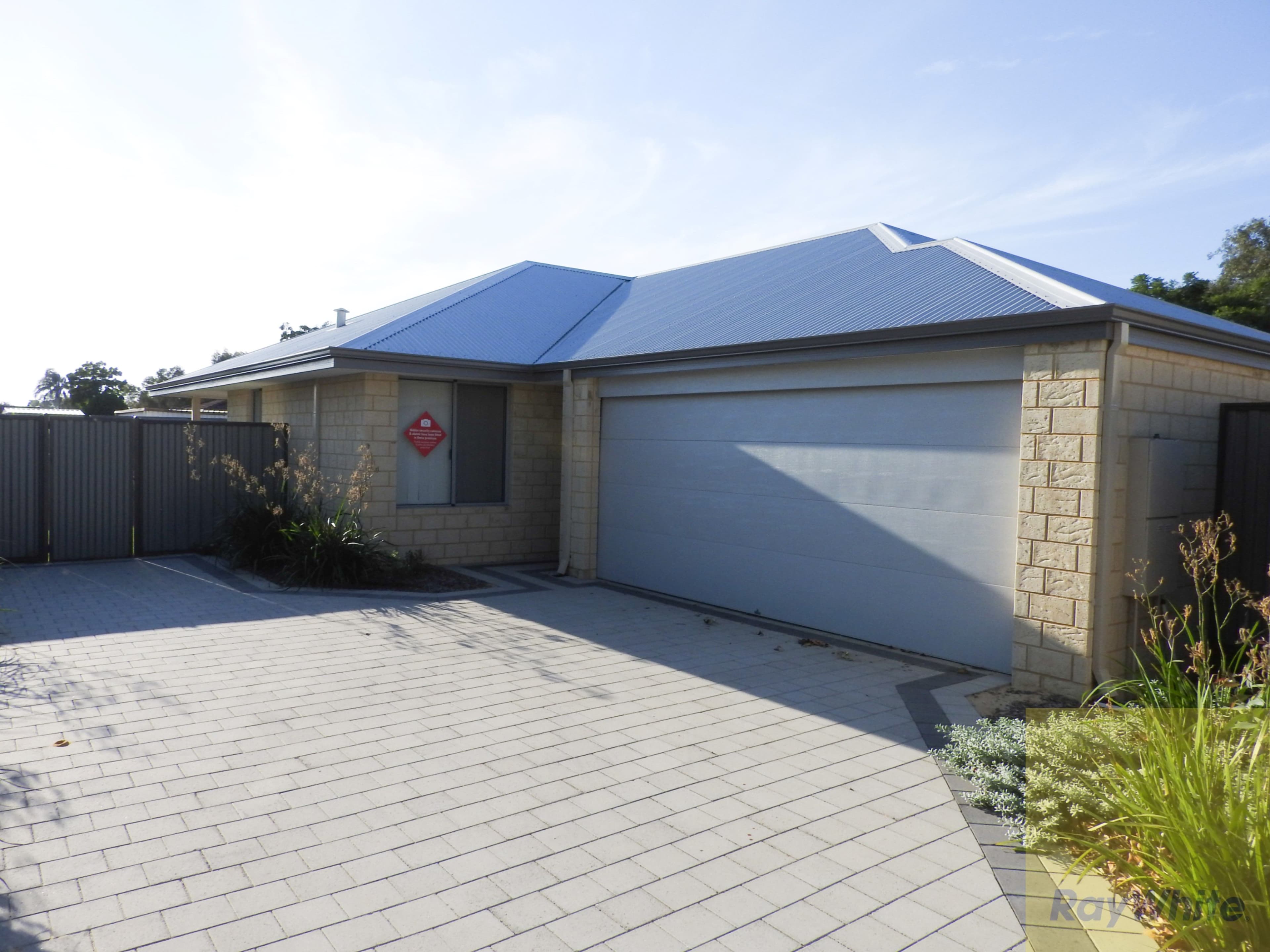2/79 Justin Avenue, Glenroy VIC 3046, Glenroy - Image 1