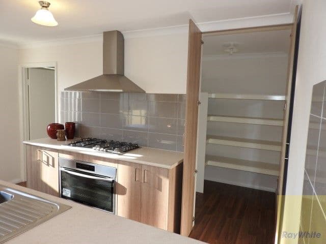 2/79 Justin Avenue, Glenroy VIC 3046, Glenroy - Thumbnail 4