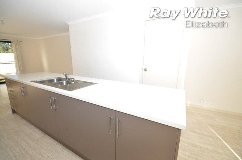 20a Bedchester Road, Elizabeth North SA 5113, Elizabeth North - Thumbnail 4