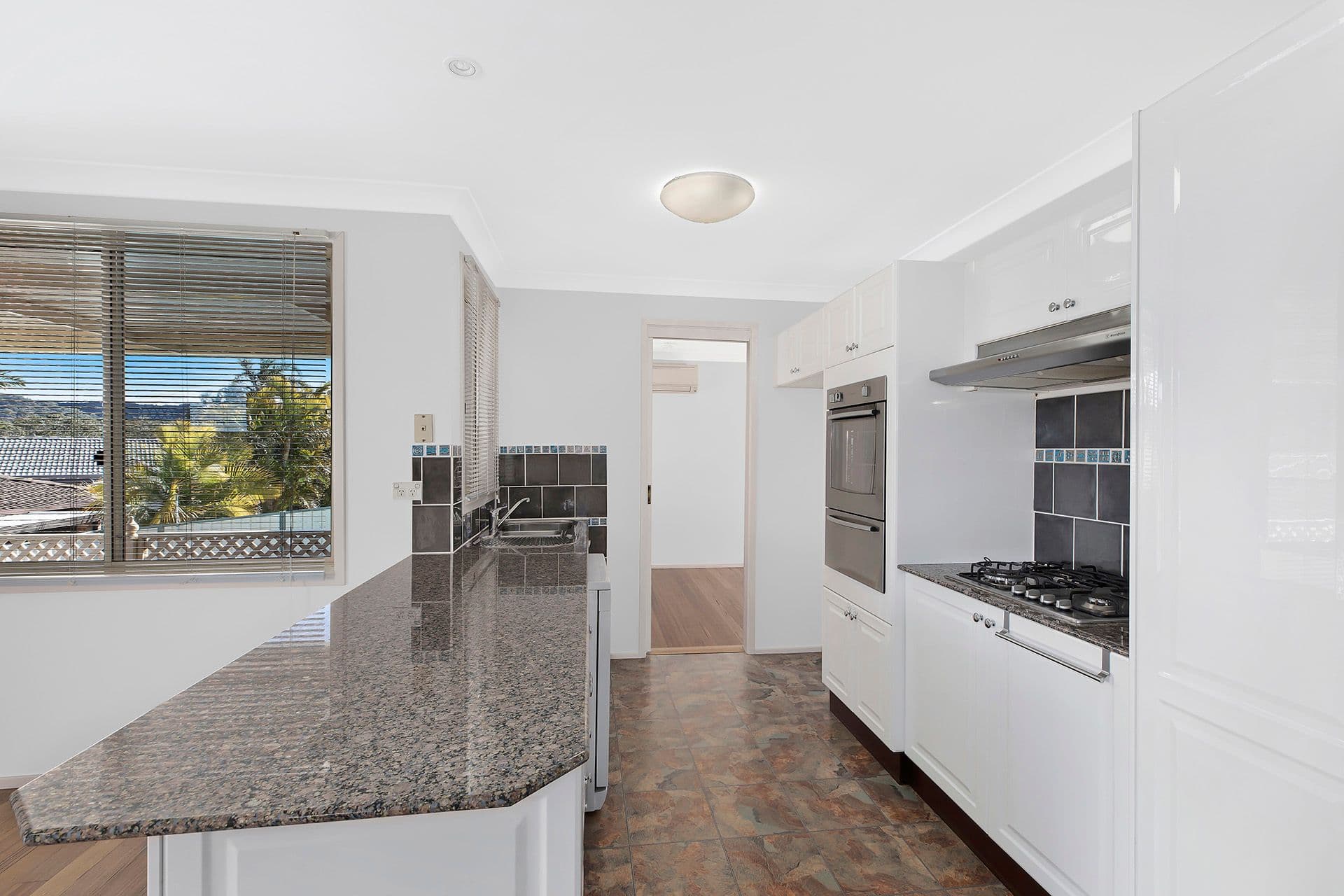 12 Highview Street, Tumbi Umbi - Thumbnail 5