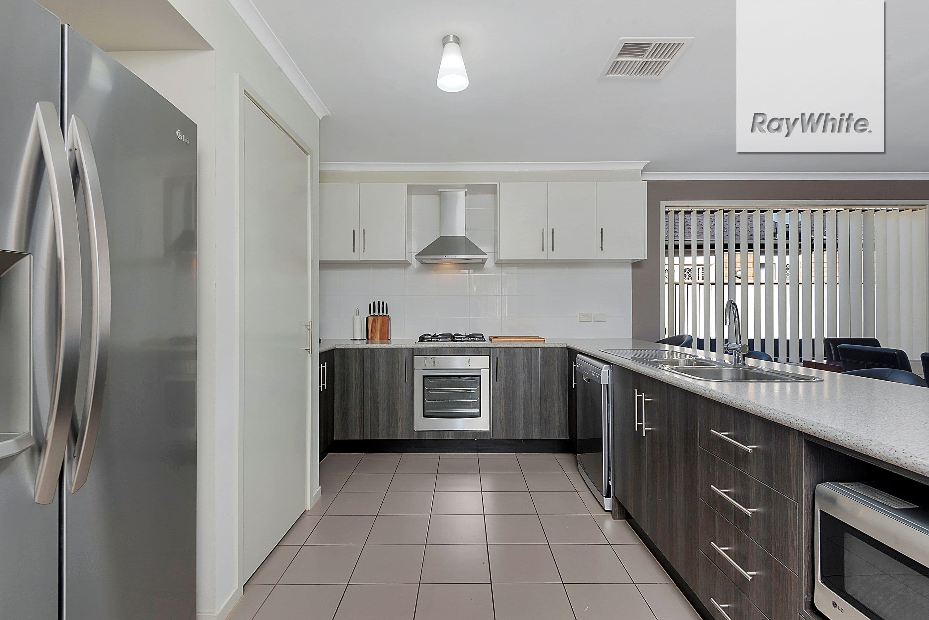 6 Nybo Court, Munno Para West SA 5115, Munno Para West - Thumbnail 2