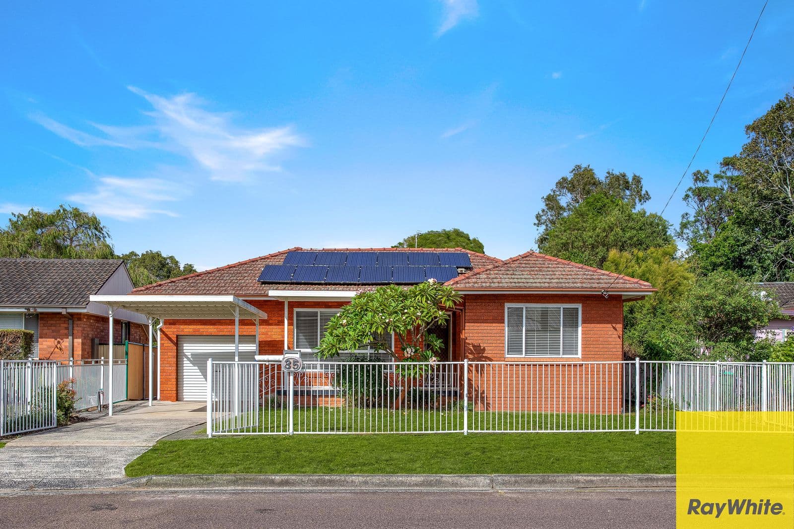 35 Camellia Circle, Woy Woy NSW 2256, Woy Woy - Thumbnail 2