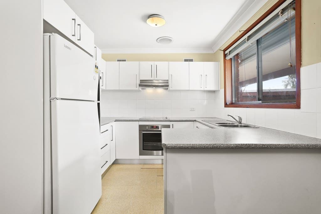 6 Ferrington Crescent, Liverpool - Thumbnail 2
