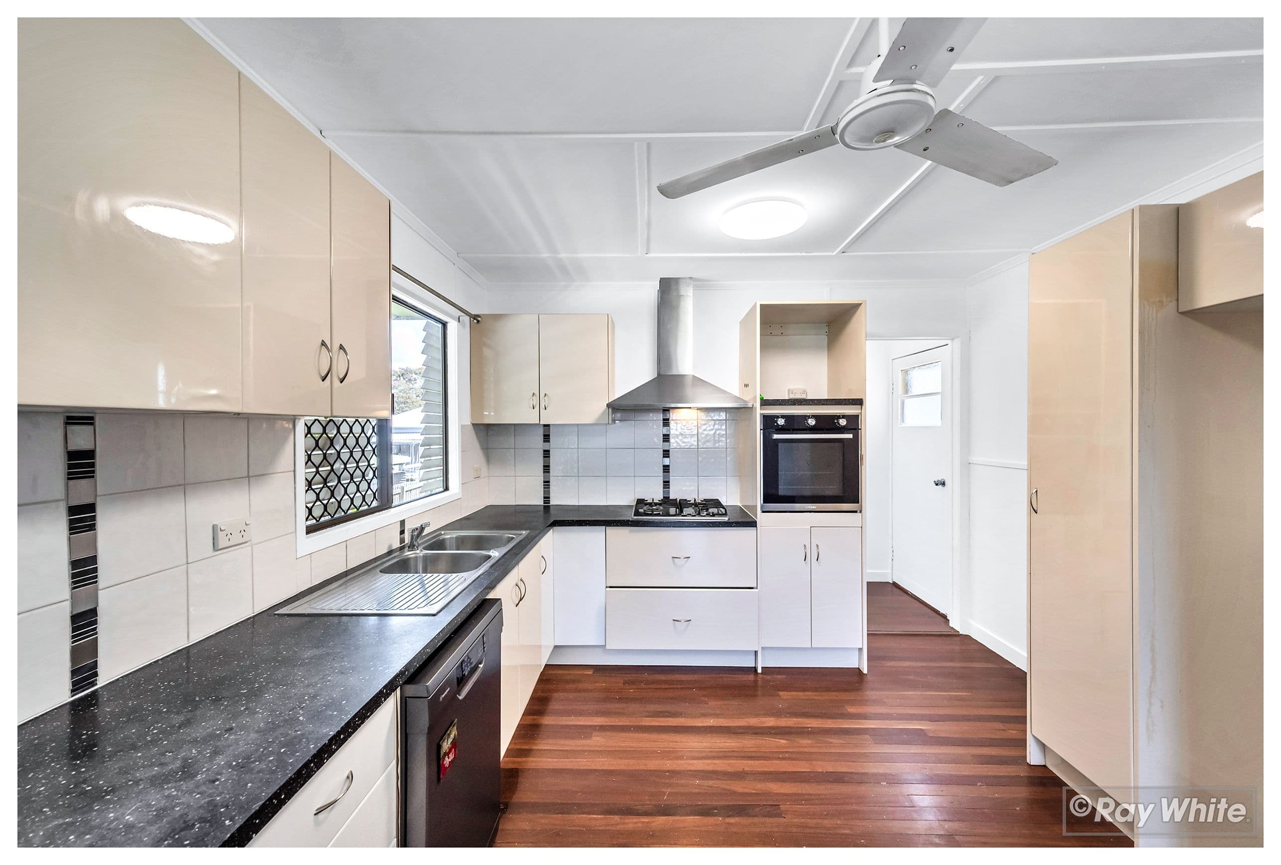 9 Laver Street, West Rockhampton QLD 4700, West Rockhampton - Thumbnail 4
